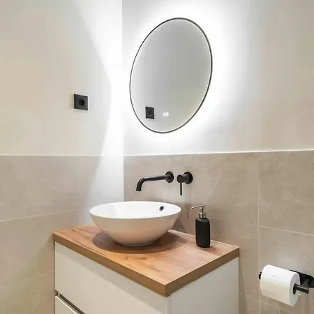 Romantic Getaway In The Center Διαμέρισμα